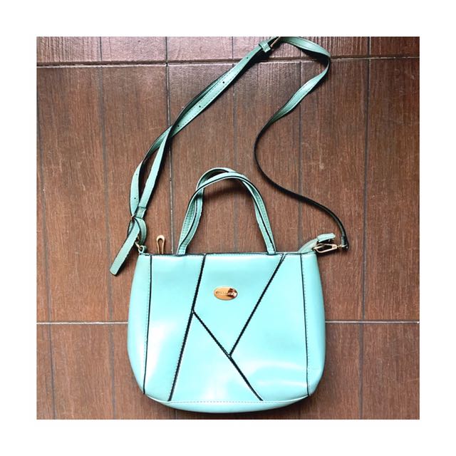 secosana mini sling bag