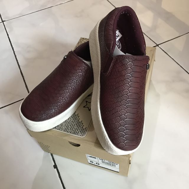 Sepatu Slip On North Star Fesyen Wanita Sepatu Di Carousell