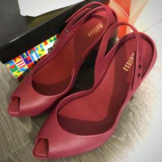 (Category: ) located in . Submitted by shopsalessg (Listing ID 124118303, Image 1). Description: .
