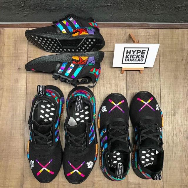 kaws nmd