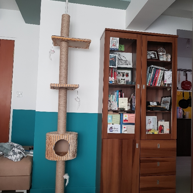 Cat Tree Space Saving On Carousell