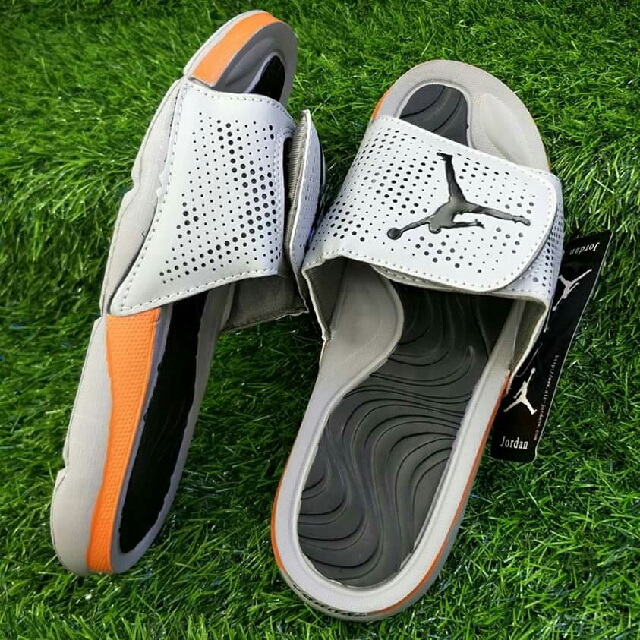 jordan womens slip on