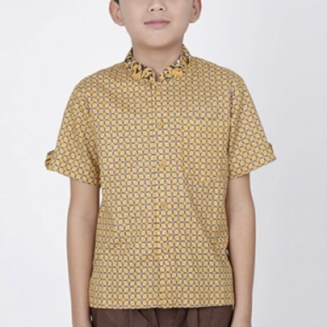 Stelan Koko Anak Elzatta Bayi Anak Baju Anak Laki Laki Di Carousell Belanja baju muslim (baju koko, gamis, sarung) model selain baju koko, busana muslim khusus untuk kaum adam berupa kemeja baik lengan panjang atau lengan pendek. stelan koko anak elzatta