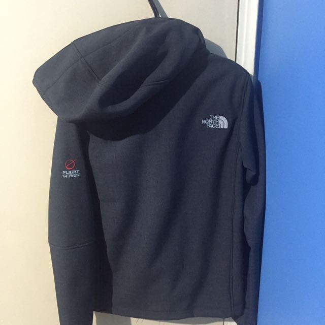 The North Face Jacket (Category: Coats, Jackets and Outerwear) located in Quezon City. Submitted by mvaps (Listing ID 124223760, Image 3). Description: .