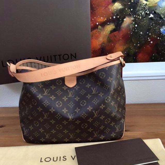 Up for sale is an authentic Louis Vuitton Delightful Pm. Made in the USA. Stamp code: SD1191 ...