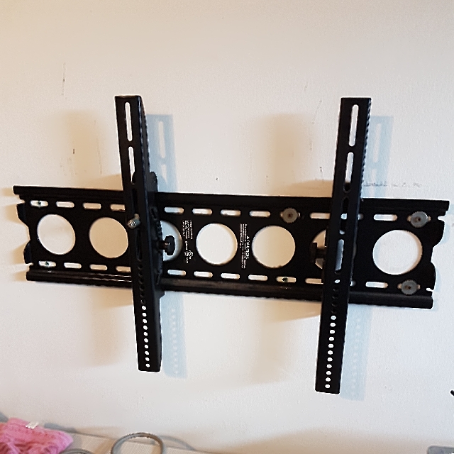 wall mounted TV holder, Furniture, Others on Carousell