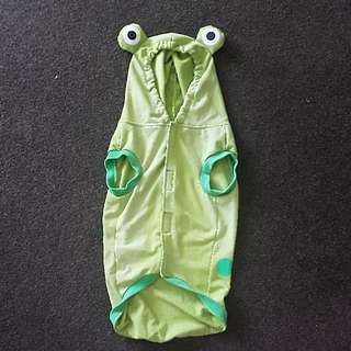 Frog Dog Outfit For MEDUIM sized Dogs