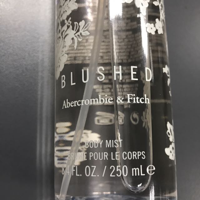 blushed abercrombie and fitch body mist