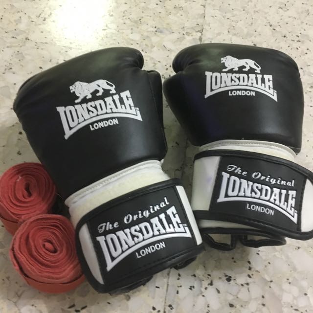 Lonsdale boxing gloves and free hand wraps, Sports Equipment, Other