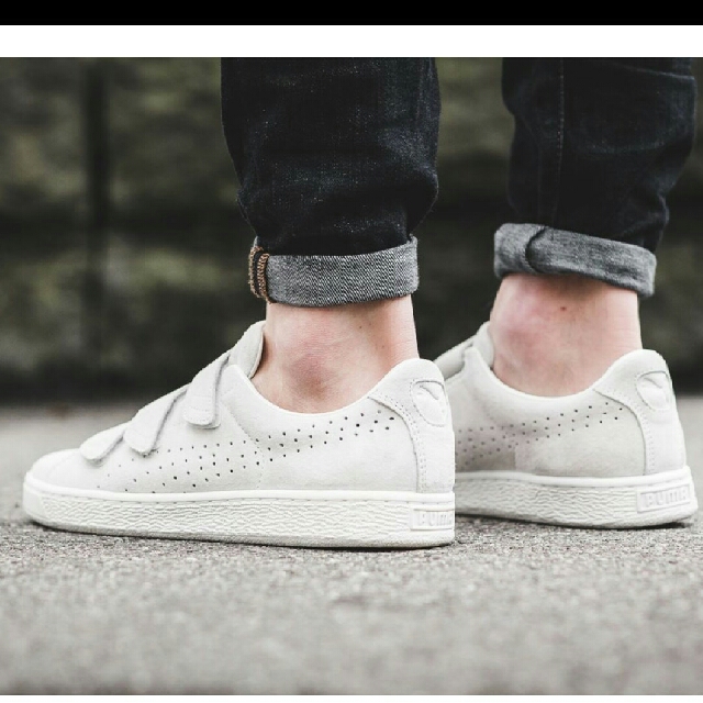 Puma suede off white top