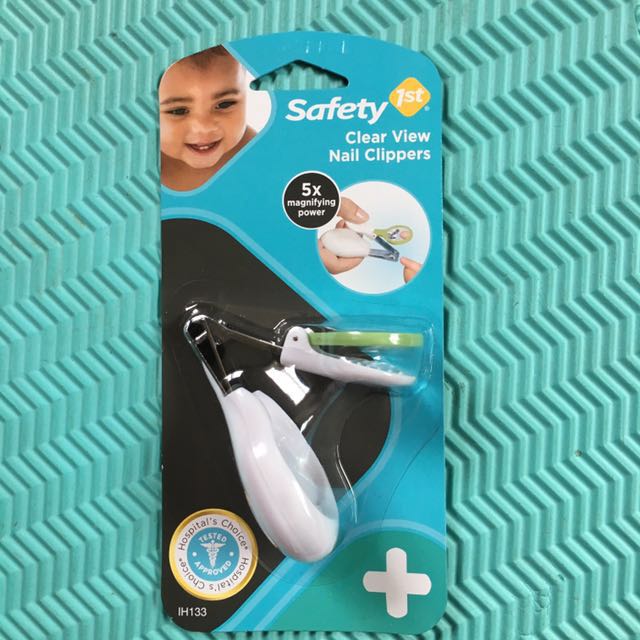 baby nail clippers with light and magnifier
