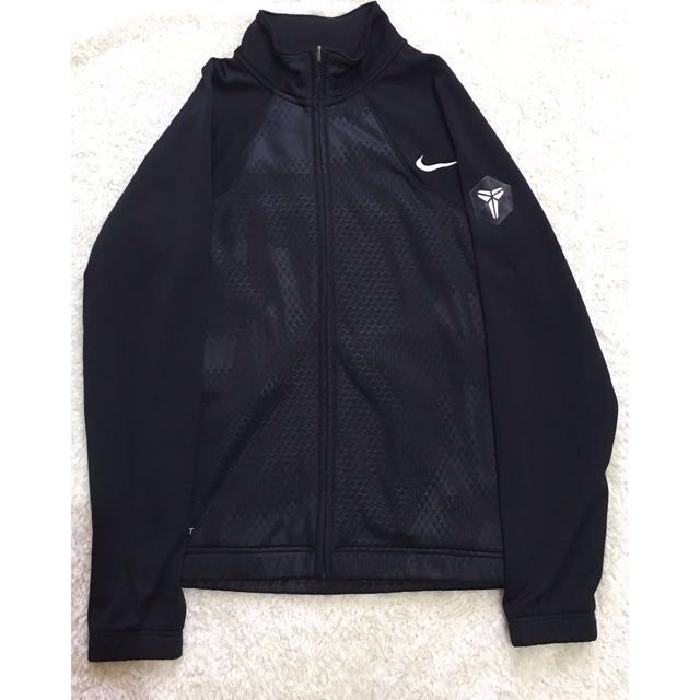 nike jacket therma fit