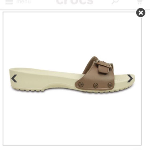 Brand new Crocs Sarah sandals Women s Fashion Footwear