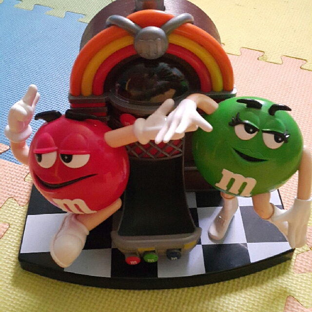 M&M's Candy Dispenser (Category: Other Baby Bathing & Changing Needs) located in Rizal. Submitted by annelimited_stuffs (Listing ID 124521419, Image 1). Description: Used. M&M's Candy Dispenser..