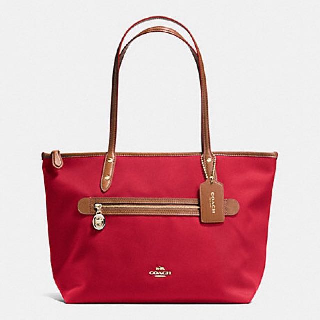 Coach sawyer 2025 tote