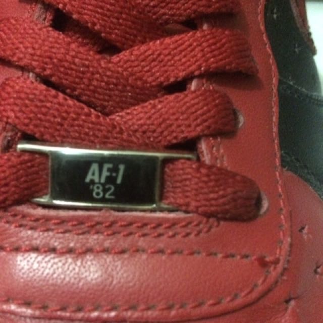 af1 82 red