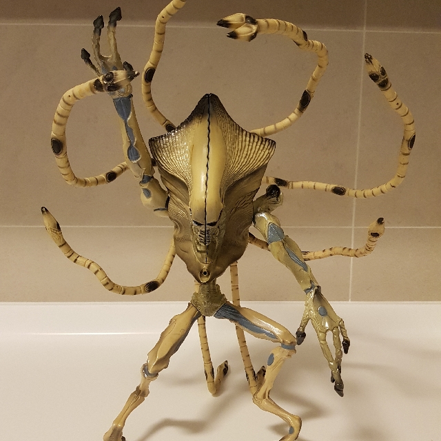 alien from independence day toy