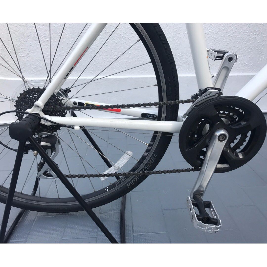 Trek FX 2 hybrid bike (2017), Sports Equipment, Bicycles & Parts ...