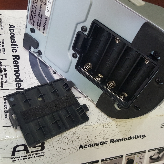 Zoom A3 Acoustic Guitar Pedal, Hobbies & Toys, Music & Media, Music