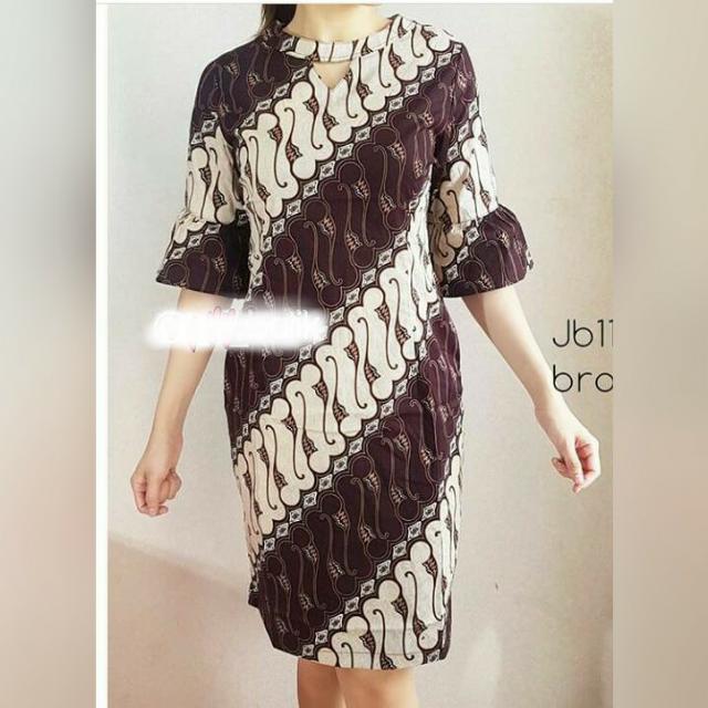 Simple batik hotsell dress