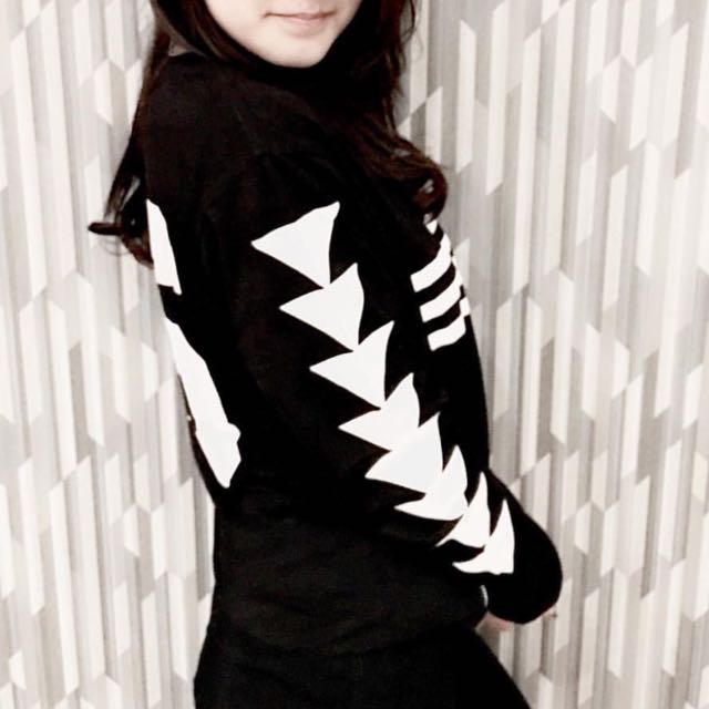 4200 Model Jaket Hitam Putih Garis Garis Gratis Terbaru