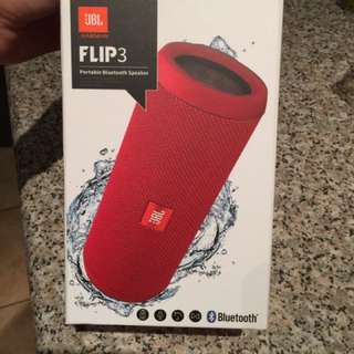 Brand new JBL FLIP 3 bluetooth Speaker