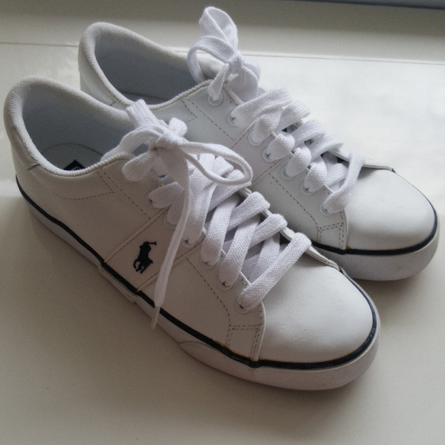 White leather shop polo shoes