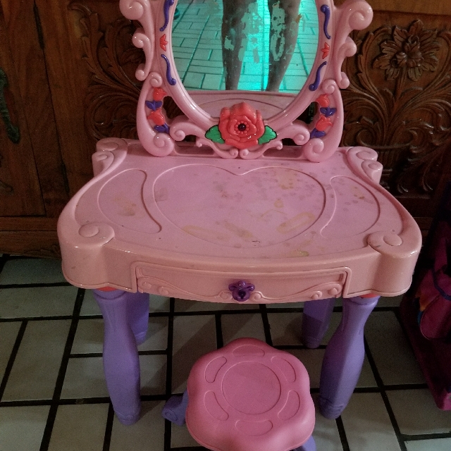 Girl S Vanity Dresser Babies Kids Others On Carousell
