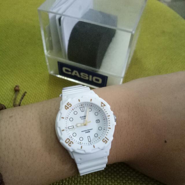 Jam Casio Putih Ori Fesyen Wanita Jam Tangan Di Carousell