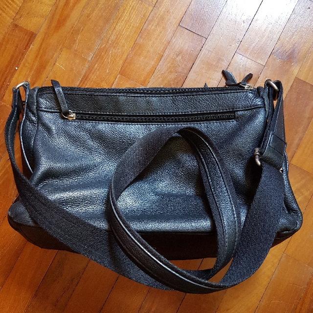 Milleni Leather Bag Uni Luxury Bags Wallets On Carou Milleni Leather Bag Uni Luxury