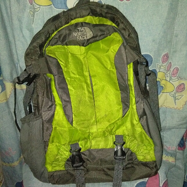 where to buy north face backpacks near me