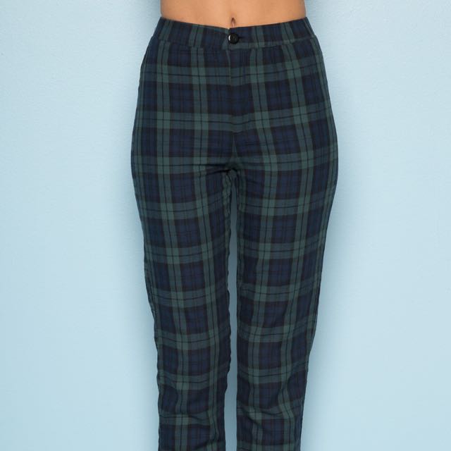 QUESTION HELP Brandy Melville Tilden Pants in Plaid Women s
