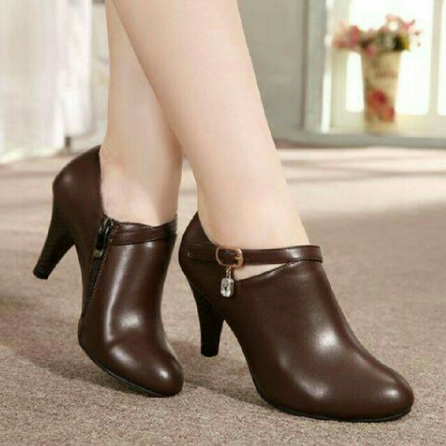 Sepatu Boot Wanita Heels Wedges Cantik Olshop Fashion Olshop Wanita Di Carousell