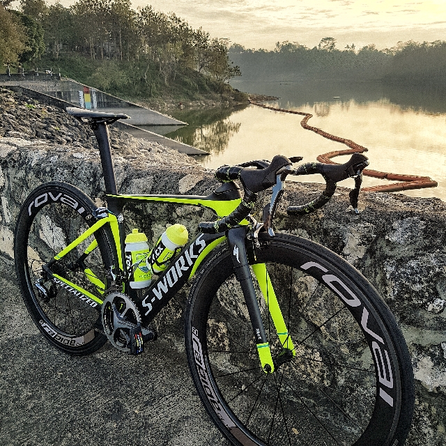 harga sepeda specialized s works venge