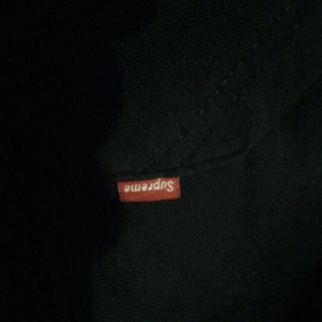 supreme rainbow box logo