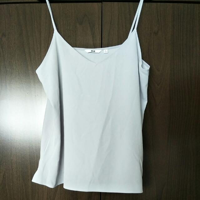 uniqlo spaghetti strap top
