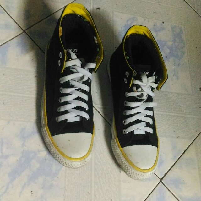 World Balance Sundew Hi-cut Shoes 
