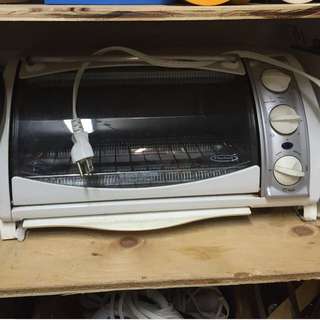 Oven