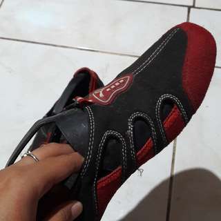 Sepatu Santai Puma Size 40