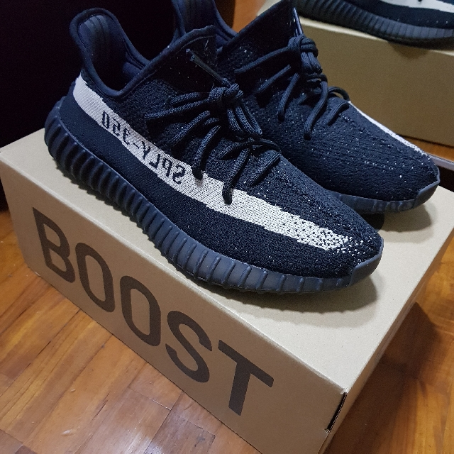 adidas yeezy boost 350 v2 black white oreo