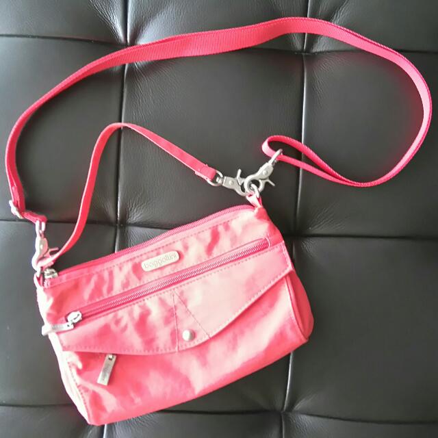 baggallini messenger sling backpack