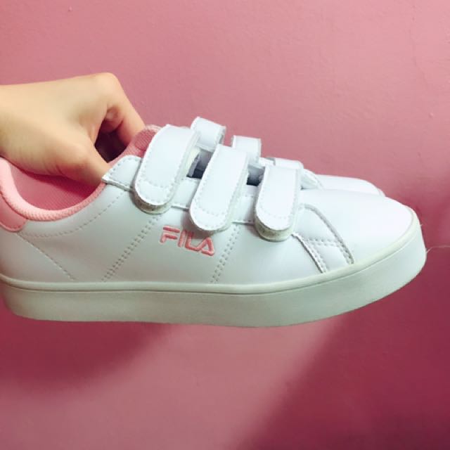Fila court deluxe strawberry milk discount