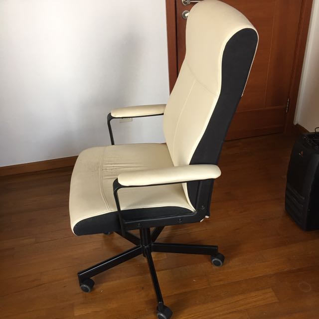 IKEA Malkolm/ Millberget kimstad white executive chair, Furniture