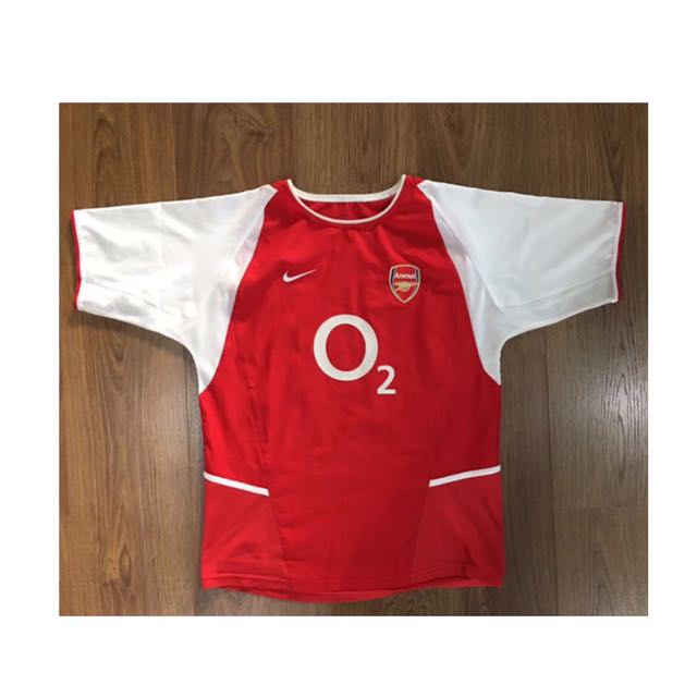 LF: Thierry henry Arsenal Jersey, Bulletin Board, Looking For on Carousell