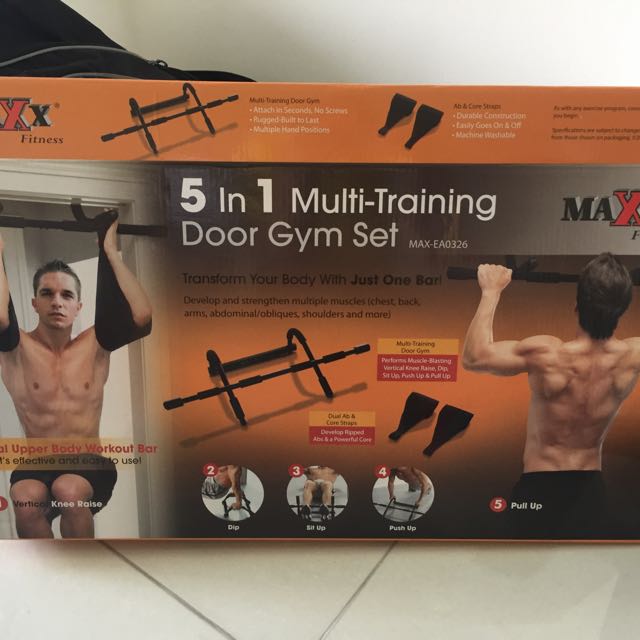 Pull up bar, Sports Equipment, Exercise & Fitness, Toning & Stretching