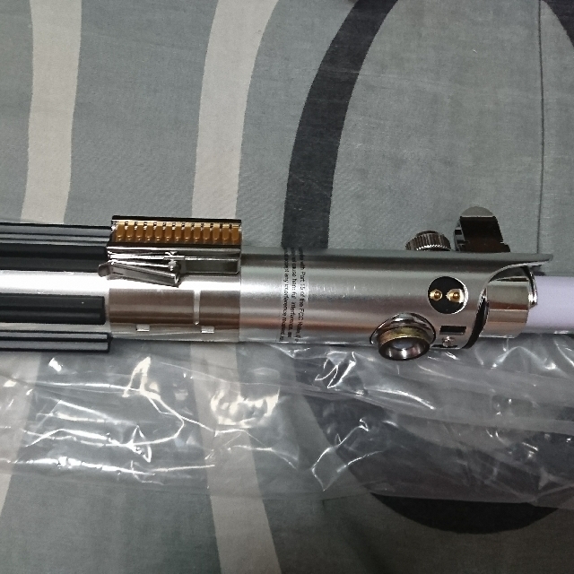 force fx lightsaber rey