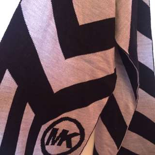 Michael Kors scarf