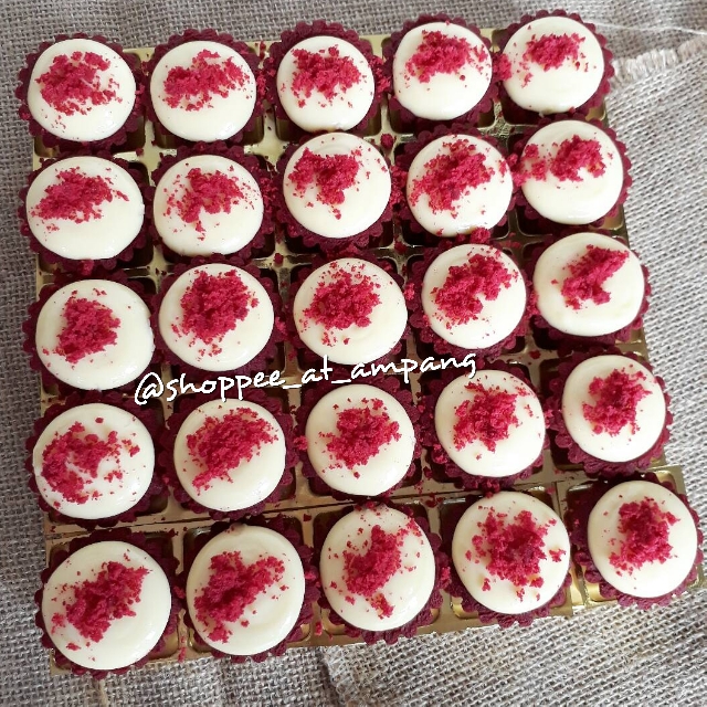 25pcs Red Velvet Cheese Tart Food Drinks Baked Goods On Carousell