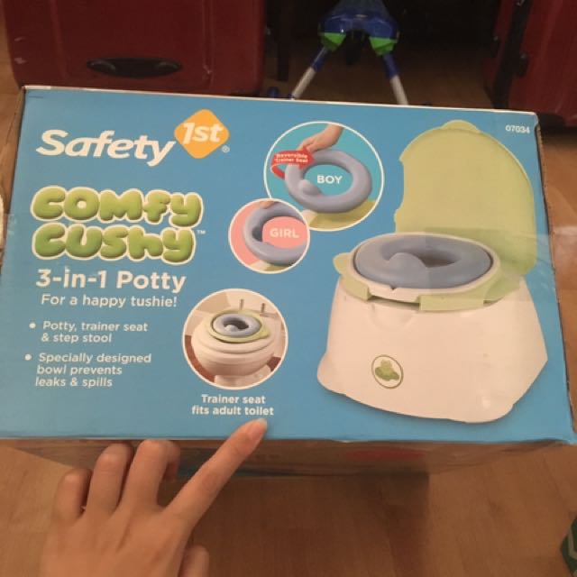 Baby training potty, Babies & Kids, Bathing & Changing, Toilet Training