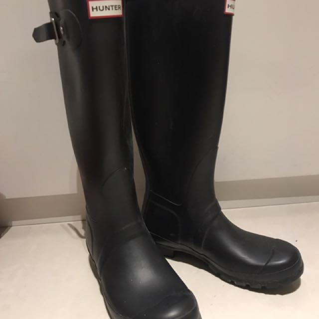 hunter boots store near me